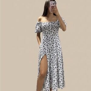 Chic Off-Shoulder Floral Midi Dress